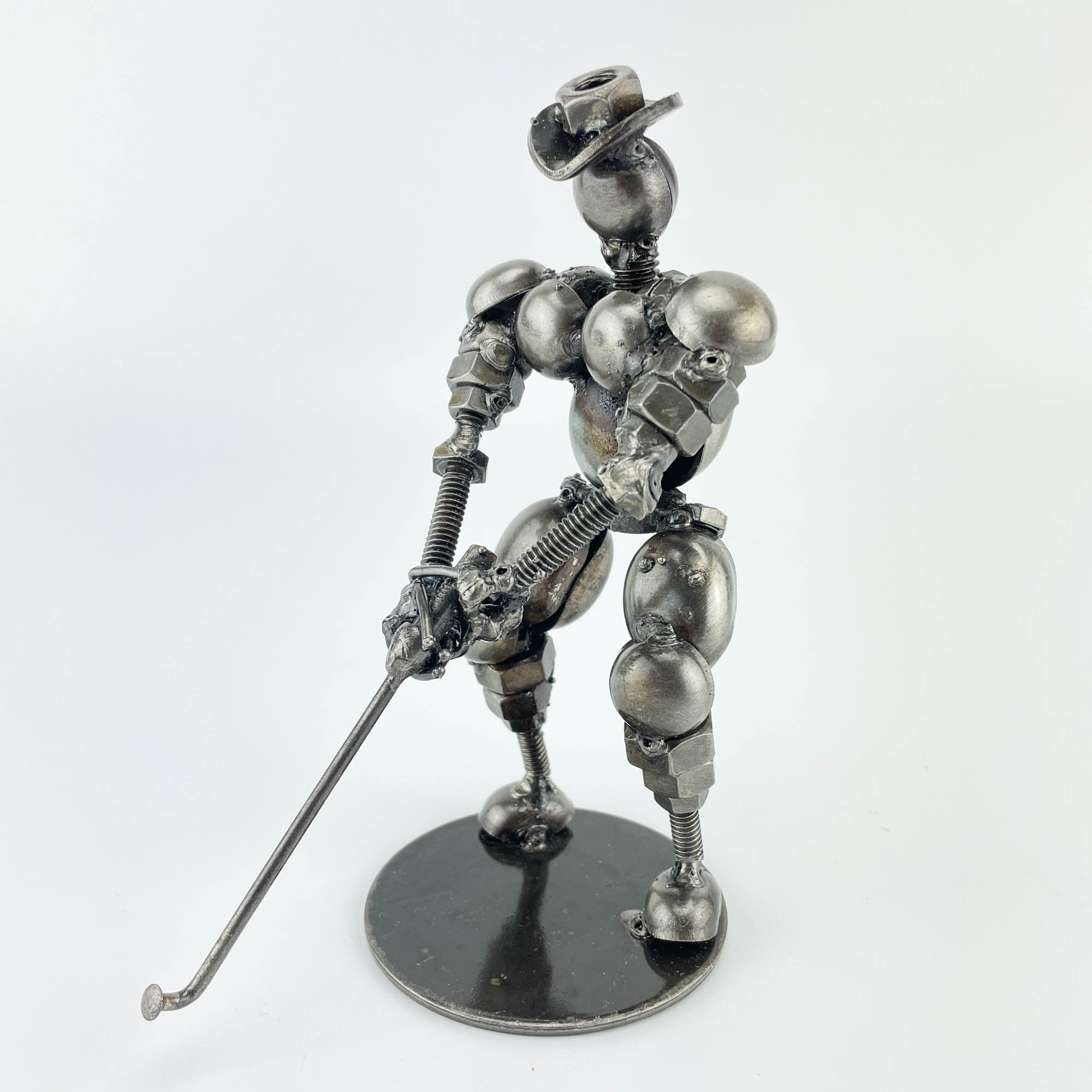 Disc offers golfer metal figurine